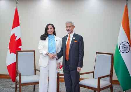 India and Canada discuss bilateral cooperation, Ukraine situation