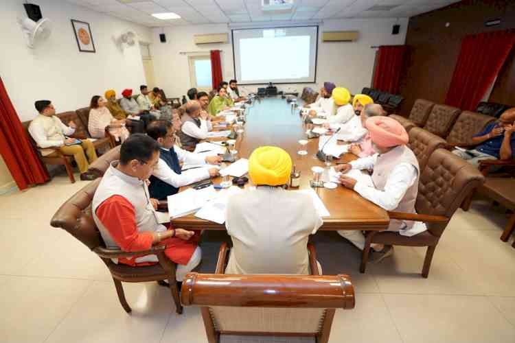CM Bhagwant Singh Mann Holds High-Level Review Meeting On ‘Yudh Nashean Virudh’, Directs Final Push Against Drugs