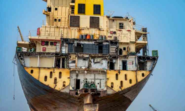 Govt looks at expanding use of steel from ship recycling