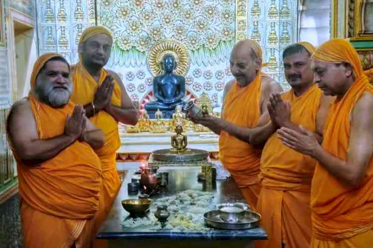 लोभ छोड़ने से घटेगी माया, मान घटेगा तो मिटेगा क्रोध
