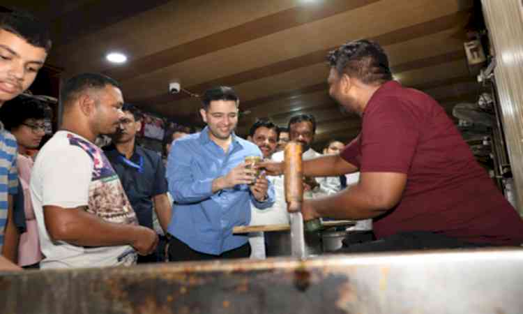 Raghav Chadha enjoys tea, discusses Punjab politics with locals at Amritsar's Giani Tea Stall