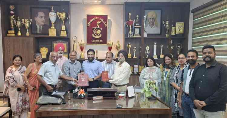 Harbhajan Halwarvi’s Literary Legacy Returns to His Alma Mater SCD Govt. College, Ludhiana