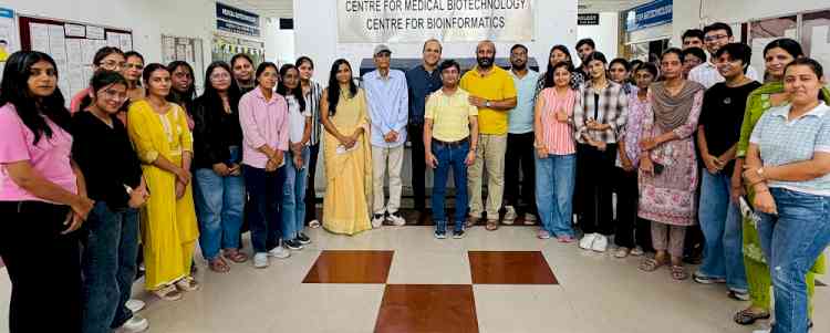 MDU Students Learn Gene Editing Strategies to Fight Malaria