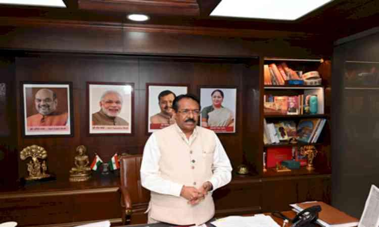 Delhi BJP chief slams AAP lies on SIR notice to Kejriwal