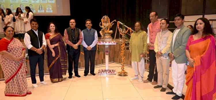 Hindi Takes Centre Stage at GU, Poets Win Hearts at National Kavi Sammelan