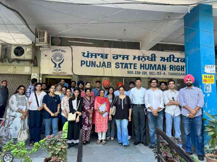 Centre for Human Rights and Duties Concludes Orientation Programme for Freshers with Experiential Exposure Visit