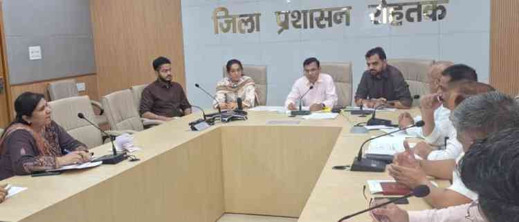 धान-बाजरा खरीद से पहले मंडियों में पुख्ता हों इंतजामः डीसी सतबीर सिंह