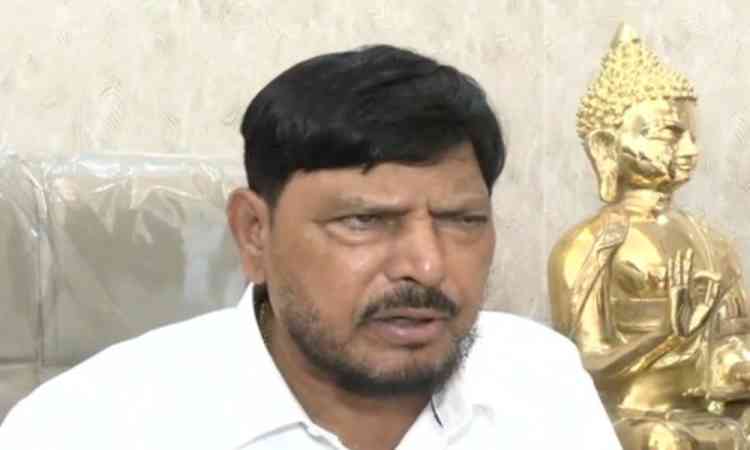 'Rahul Gandhi can keep demanding...ECI responsible for cleaning electoral rolls': Athawale on SIR row