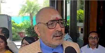 Rahul Gandhi blames EC, EVMs on losing elections: Giriraj Singh