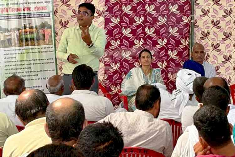 रेबीज रोकने को पशुओं का नियमित टीकाकरण जरूरी: डीसी