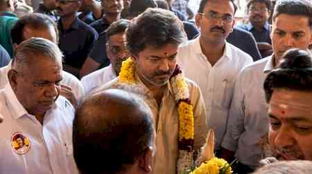 TN CM Vijay prays at Meenakshi Temple after gold ring scheme launch