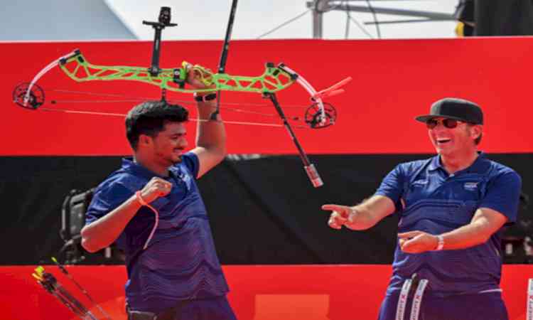 Asian Games: India edge China in dramatic comeback to clinch men's compound team gold