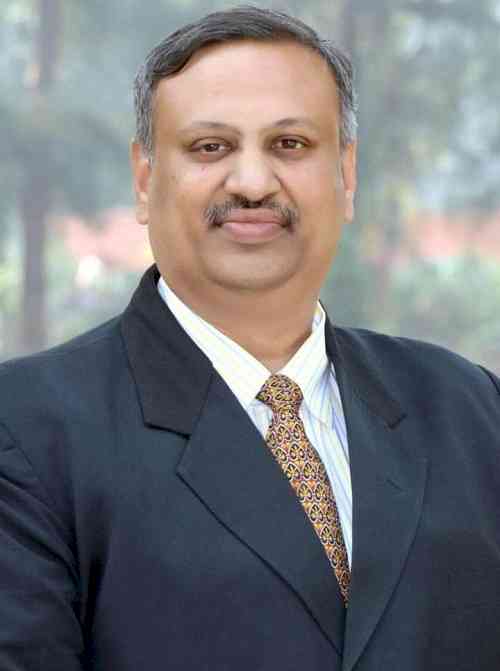 Panjab University’s Dr. Neeraj Aggarwal Honoured in London Book of World Records for Historic Culinary Achievement