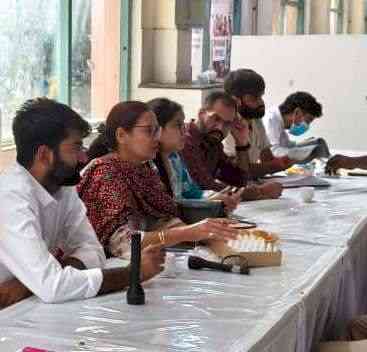 सफाई कर्मियों के लिए हेल्थ कैंप, निगम का विशेष सफाई अभियान जारी