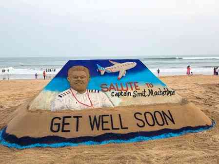 Appreciate admiration and support from across world for brave Indian pilot: MEA (Ld)