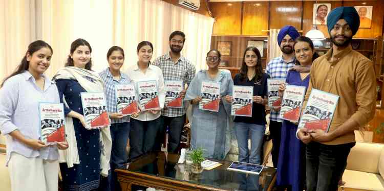 Economics Students Meet PU Vice Chancellor
