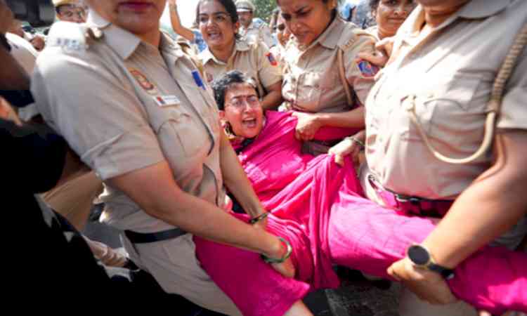 'Not afraid of police': AAP leaders detained in Delhi during protest against CEC