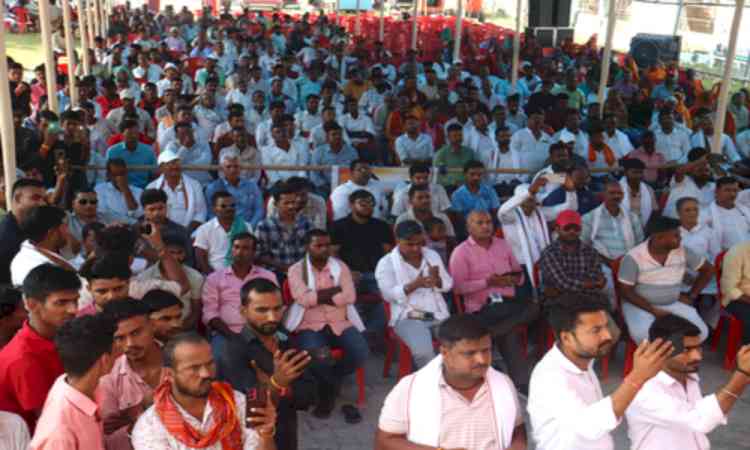 Bihar: Gandhi Jayanti Padyatra in Madhepura seeks Gyanesh Kumar’s resignation