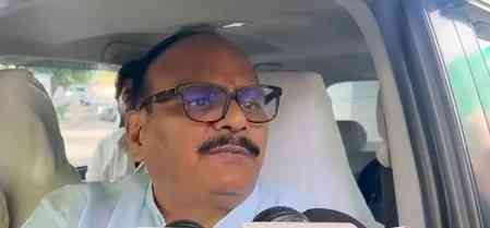 UP Dy CM Brajesh Pathak attacks Akhilesh Yadav, says people have not forgotten Samajwadi Party's past