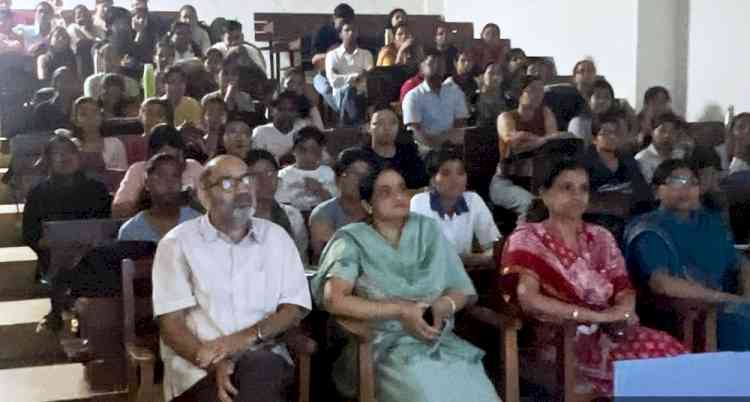 जैव संकेतकों से पर्यावरण बदलावों की निगरानी जरूरी