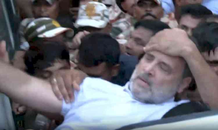 Cops detain INDIA bloc leaders heading to Jantar Mantar