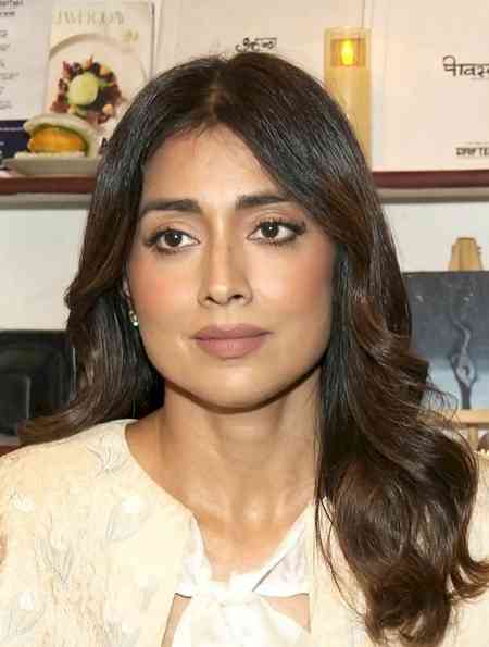 Shriya Saran says, ‘Meri poori family Modiji ki bhakt hai’ as he completes 25 years of his service to nation