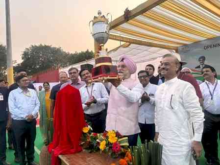 Delhi: L-G inaugurates DDA Sports Cup hockey tournament