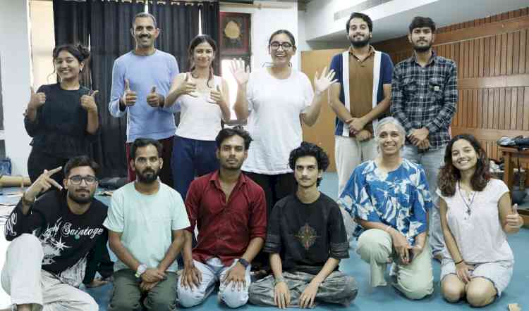 Art Appreciation Workshop at SUPVA; Artist Shaifali Jain introduces FTV students to visual language, creative interpretation and the deeper meaning of art
