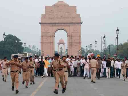 CJP protest in Delhi: Mobile internet suspended near Janpath-Kartavya Path