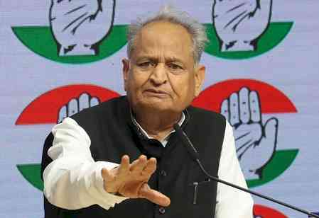 Ashok Gehlot slams Rajasthan’s 'double-engine government’ over DAP shortage
