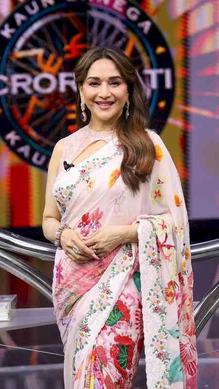 Madhuri Dixit recalls being shocked to see director crying behind camera during her live shot