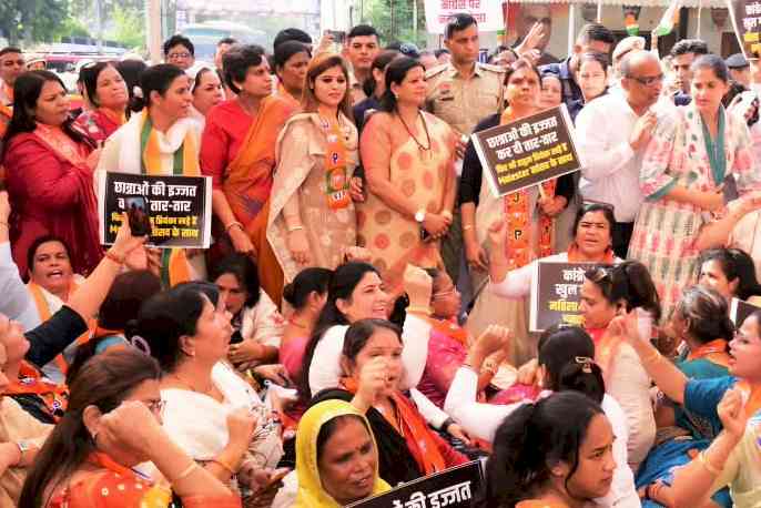 BJP’s Show of Strength in Rohtak: State Chief Archana Gupta Leads March, targets Congress, Rahul Gandhi and AAP-backed CJP over SIR