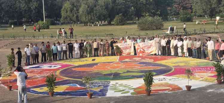 Tandon participates ‘in Seva Ke Rang, Rashtra Ke Sang’ Rangoli events