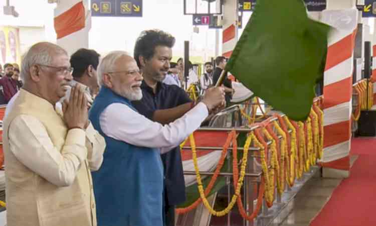 PM Modi, CM Vijay flag off first train on Chennai Metro phase 2 network; share ride