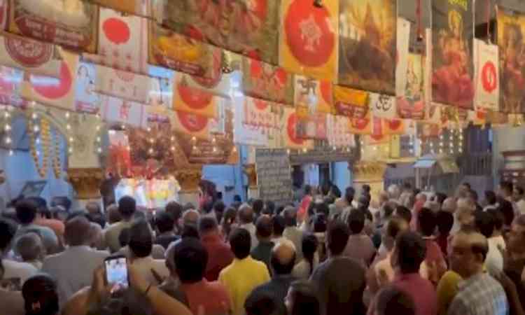 Devotees throng temples across country on first day of Shardiya Navratri