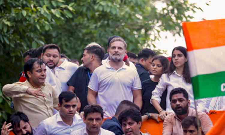Delhi Police file 4 FIRs over INDIA bloc march to SC; detain Ashutosh Ranka, Saurav Das from Jantar Mantar