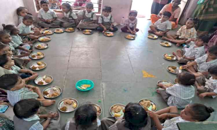Gujarat govt raises Anganwadi meal budget by 67 pc; adds green gram to menu