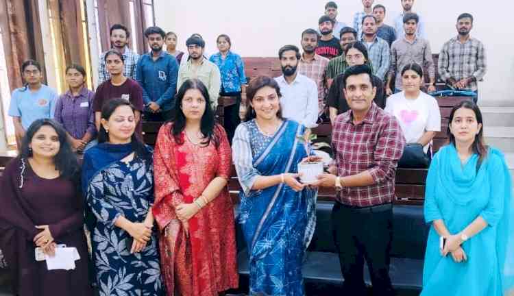 Prof Deepti Hooda advocates resilience and positive thinking for stress management