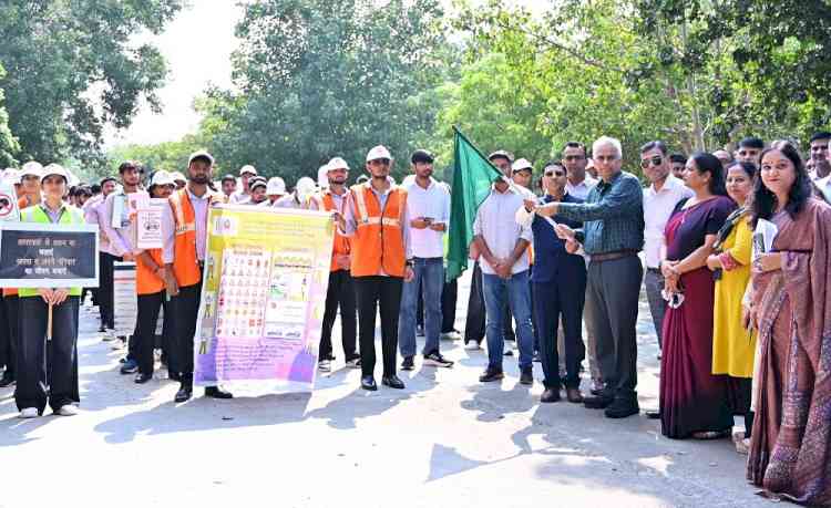 Follow traffic rules, save lives: MDU VC urges future engineers; Flags off road safety rally