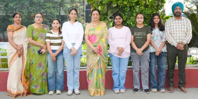 KMV Empowers Youth Democracy with Election Quiz and ECINET Literacy Drive