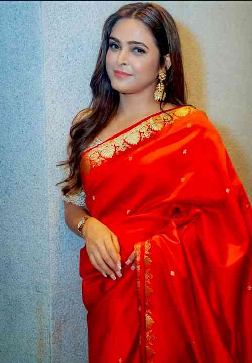 Madhurima Tuli’s Stunning Looks Are Sure to Steal Your Heart