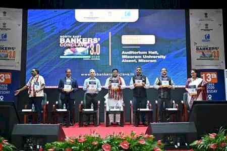 Minister urges banks to step up credit flow to spur growth in northeastern states