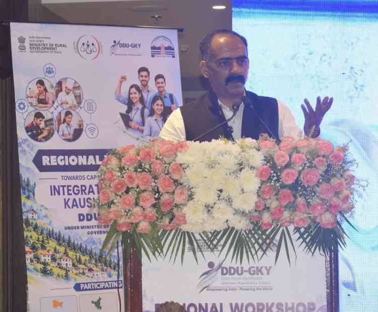 Himachal Minister stresses regular jobs for rural youth under DDU-GKY