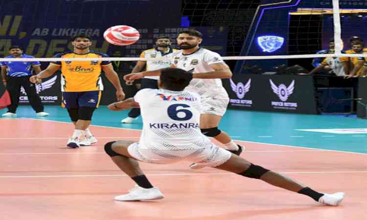 Haryana Hurricanes overcome Punjab AeroStrikers; Ayodhya Garjan sweep Tamil Titans in VCL Super 6