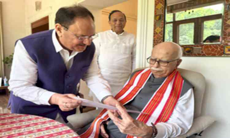 JP Nadda meets Advani at Delhi hospital, enquires about his health