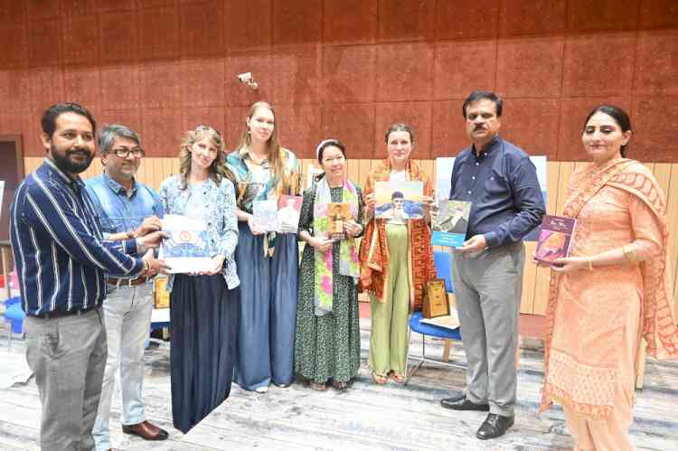 DAV University Hosts Three-Day Indo-Soviet Art and Cultural Exchange Programme