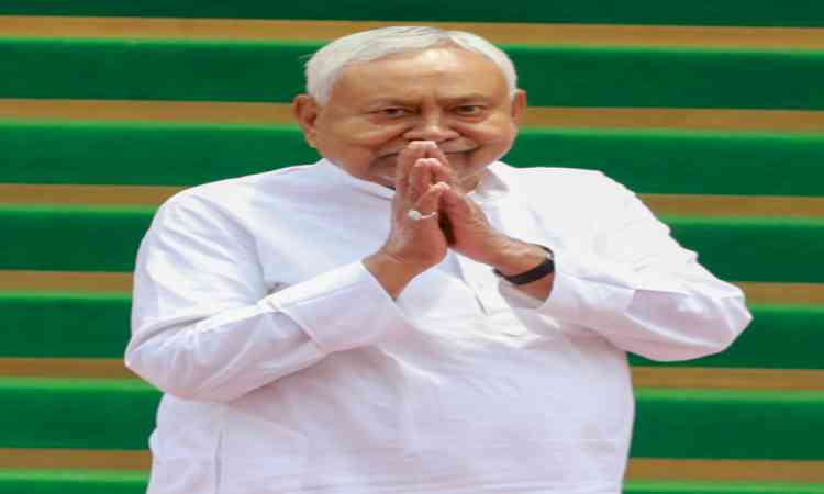 Nitish Kumar visits prominent temples in Patna, prays for Bihar's prosperity and harmony