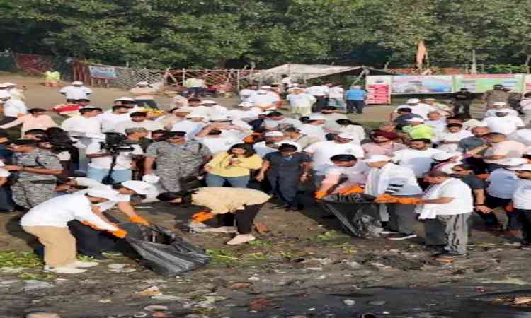 ‘Chalo Yamuna Campaign’: Mega cleanliness drive at 70 Delhi ghats, thousands offer ‘Shramdaan’