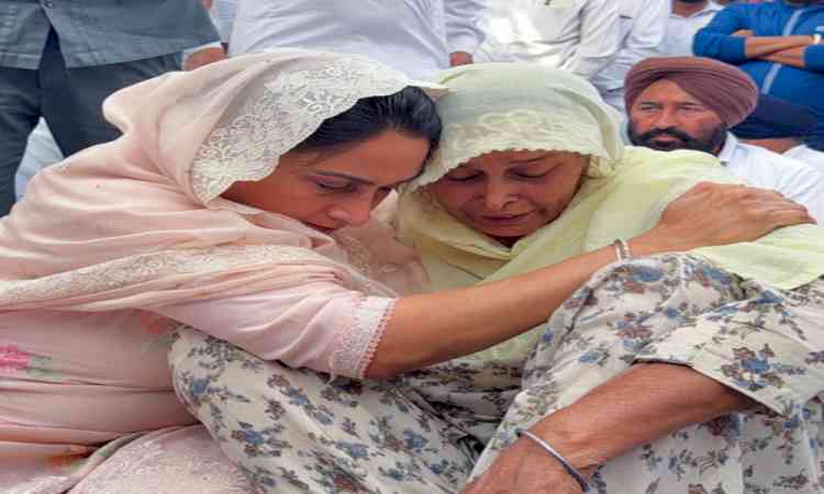 Harsimrat Kaur writes to HM Shah, demands CBI probe into anti-drug activist's murder