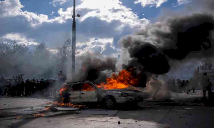 French PM urges targeted curfews after violent weekend protests